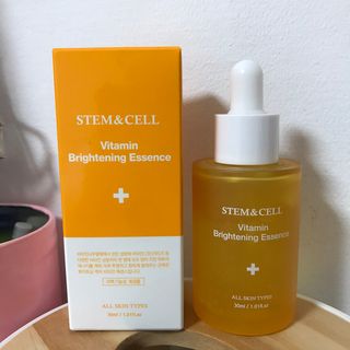 체르엠 스템앤셀 비타민 브라이트닝 에센스 30ml 1개 — 4점을 준 리뷰어가 2021년 6월 올린 사용 사진