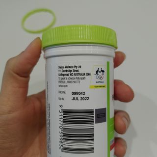 Swisse 스위스 고함량 밀크씨슬 35,000mg 60정 — 3.5점을 준 리뷰어가 2021년 11월 올린 사용 사진
