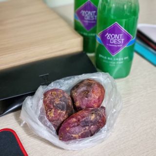 몽베스트 Montbest with Sparkling water Plain 20병 — 5점을 준 리뷰어가 2021년 11월 올린 사용 사진