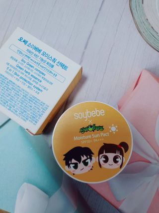 소이베베X신비아파트 모이스쳐 선팩트 SPF50+ PA+++ — 5점을 준 리뷰어가 2023년 4월 올린 사용 사진