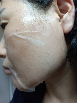 리더스코스메틱 리더스 메디유 더블 히알론10 수딩 마스크 — 5점을 준 리뷰어가 2021년 10월 올린 사용 사진