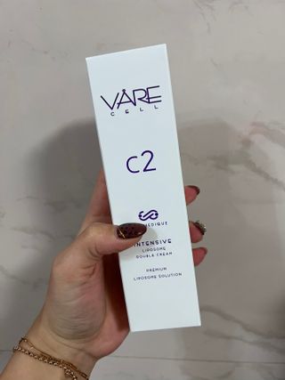 바르셀 주름개선 리프팅 영양크림 인텐시브 리포좀 더블크림-C2 50ml — 5점을 준 리뷰어가 2021년 11월 올린 사용 사진