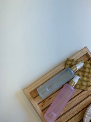 멈칫 X 최준 헤어 앤 바디미스트 소프트블루솝, 마젠타레이디 2종 — 5점을 준 리뷰어가 2021년 7월 올린 사용 사진