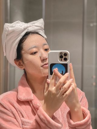 세뚜아(Cettua) [세뚜아] 모이스처 밸런싱 페이셜 마스크 Cettua Moisture Balancing Facial Mask 5매 — 4.5점을 준 리뷰어가 2024년 3월 올린 사용 사진