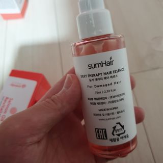 썸헤어 / SUMHAIR 썸헤어 실키 테라피 헤어 에센스 — 5점을 준 리뷰어가 2021년 6월 올린 사용 사진