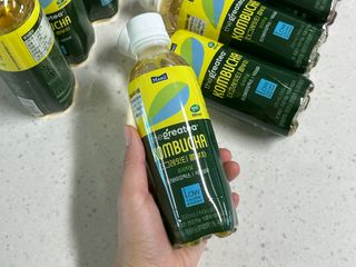 더그레잇티 콤부차 [매일유업] 더그레잇티 44kcal 콤부차 300ml *12개입 (오리지널 6개+베리리치 6개) — 5점을 준 리뷰어가 2023년 8월 올린 사용 사진