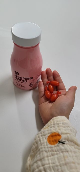 앙팡 츄어블 식물성 오메가3 1000mg x 80캡슐 — 5점을 준 리뷰어가 2022년 11월 올린 사용 사진