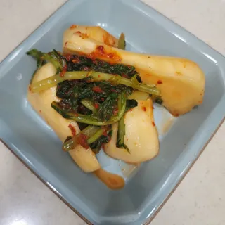 셰프애찬 알타리김치 총각김치 1kg — 4.5점을 준 리뷰어가 2022년 10월 올린 사용 사진