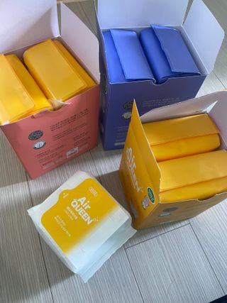 에어퀸 뉴브레스 유기농 생리대 4종 (팬티라이너 20P + 중형 10P + 대형 10P + 오버나이트 8P)_체험단 — 5점을 준 리뷰어가 2024년 5월 올린 사용 사진