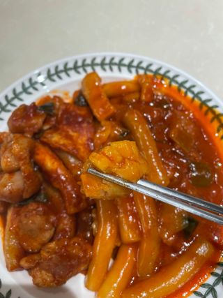 한성기업 무볼레 닭떡볶이+해물떡볶이 2종 세트 — 5점을 준 리뷰어가 2021년 9월 올린 사용 사진