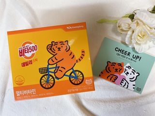 광동생활건강 [광동] 비타500데일리스틱 수능 패키지 (70+굿즈) 뚱랑이 수능엽서+쇼핑백 — 5점을 준 리뷰어가 2022년 11월 올린 사용 사진