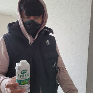 셀렉스스포츠 셀렉스 스포츠 웨이 프로틴 초콜릿 _ 330ml x 12팩 — 5점을 준 리뷰어가 2021년 3월 올린 사용 사진