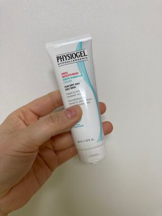 피지오겔 레드수딩 시카밸런스 크림 50ml — 5점을 준 리뷰어가 2022년 4월 올린 사용 사진