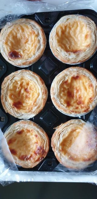 디앙뜨 포르투갈 에그타르트 오리지널 맛+패션후르츠+초콜릿타르트 맛 중 택1 — 5점을 준 리뷰어가 2021년 8월 올린 사용 사진