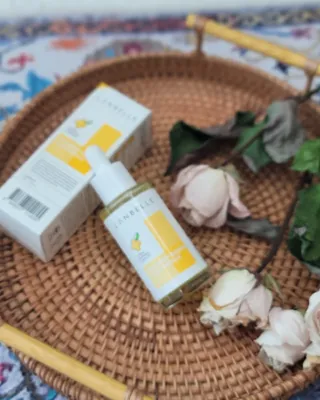 랑벨 비타 에너지 잡티 앰플 50ml 고농축 비타민, 저자극, 수분 촉촉, 미백 앰플 — 5점을 준 리뷰어가 2022년 3월 올린 사용 사진