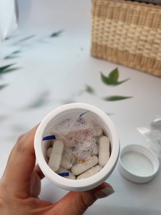 프리마인 성큼다가온 봄, 이너뷰티를 챙겨야 피부도 화사하게, 컨디션도 활기차게. 흡수율을 높인 고효율 비타민. — 5점을 준 리뷰어가 2022년 3월 올린 사용 사진
