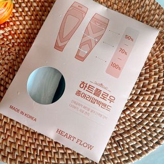 하트플로우 종아리 압박 밴드 스타킹 — 4.5점을 준 리뷰어가 2022년 10월 올린 사용 사진