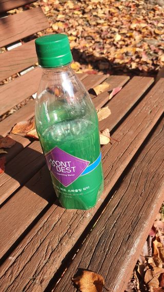 몽베스트 Montbest with Sparkling water Plain 20병 — 5점을 준 리뷰어가 2021년 11월 올린 사용 사진
