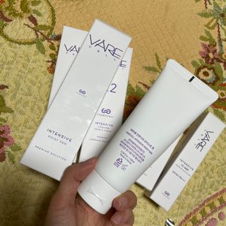 바르셀 수딩젤 수분젤 진정크림 쿨링젤 인텐시브 모이스트 젠 100ml — 5점을 준 리뷰어가 2021년 11월 올린 사용 사진