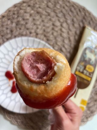 오마뎅 한우핫도그 — 5점을 준 리뷰어가 2021년 6월 올린 사용 사진