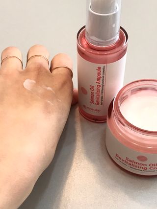 아이앤립 / EYENLIP 아이앤립 연어오일 리바이탈라이징 토너+앰플+크림 3종 세트 — 5점을 준 리뷰어가 2021년 5월 올린 사용 사진