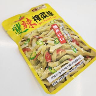 루시델리 야미하우스 홍콩 스파이시 프리미엄 짜사이 무침 500g — 2점을 준 리뷰어가 2024년 6월 올린 사용 사진