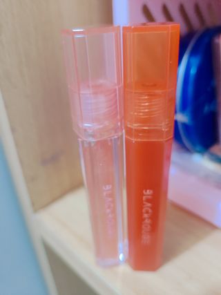 [블랙루즈]하프앤하프틴트 10종 中 택1+랜덤1 — 5점을 준 리뷰어가 2021년 2월 올린 사용 사진