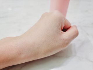 리엔케이 핑크 볼륨 래디언스 컬러크림 에디션 — 5점을 준 리뷰어가 2022년 11월 올린 사용 사진