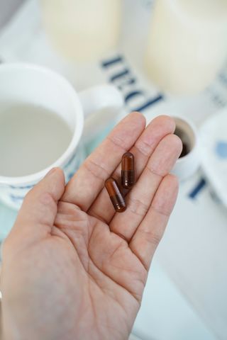 프리마인 홍삼의 강력한 에너지, 이제는 흡수율을 높인 최첨단 캡슐로 간편하게 초고속 충전하세요. — 4점을 준 리뷰어가 2022년 12월 올린 사용 사진