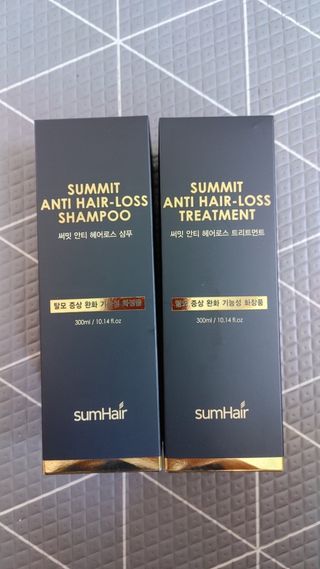 썸헤어 / SUMHAIR 썸헤어  써밋 안티 헤어로스 샴푸+트리트먼트 — 5점을 준 리뷰어가 2021년 7월 올린 사용 사진