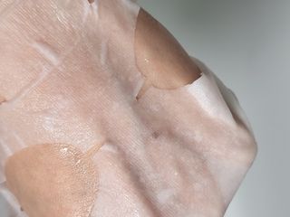 세뚜아(Cettua) [세뚜아] 타임리스 바이탈 페이셜 마스크팩  Cettua Timeless  Vital Mask 5매 — 5점을 준 리뷰어가 2024년 1월 올린 사용 사진