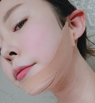 아이디플라코스메틱 아이디 페이스핏 마이너스 밴드 v2 — 5점을 준 리뷰어가 2021년 6월 올린 사용 사진
