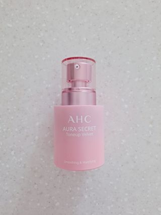 AHC 아우라 시크릿 톤업 벨벳 — 5점을 준 리뷰어가 2021년 4월 올린 사용 사진