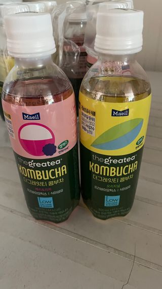 더그레잇티 콤부차 [매일유업] 더그레잇티 44kcal 콤부차 300ml *12개입 (오리지널 6개+베리리치 6개) — 5점을 준 리뷰어가 2023년 7월 올린 사용 사진