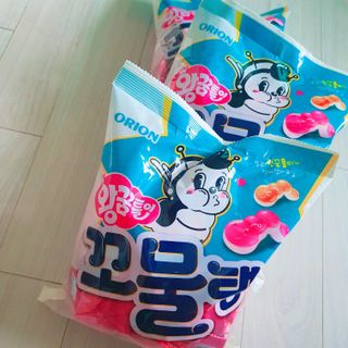 꼬물~탱글 우리 왕꿈틀이가 작아졌어요, 꼬물탱 — 5점을 준 리뷰어가 2021년 10월 올린 사용 사진