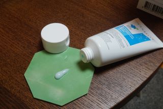 랑벨 수퍼내츄럴 아쿠아 수딩 크림 100ml — 5점을 준 리뷰어가 2022년 4월 올린 사용 사진