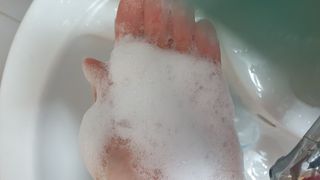 올리브 오일 스킨케어 컴퍼니 [OOSC] 향기로운 보습 로즈 제라늄 바디워시 500ml — 5점을 준 리뷰어가 2021년 5월 올린 사용 사진