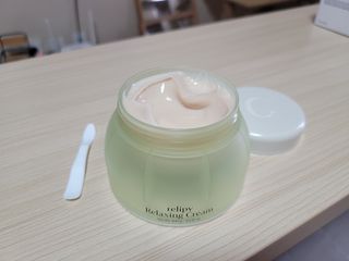 카오리온코스메틱스 사카로미세스와 시카의 만남        릴리피 릴렉싱 크림 진정한 탄력을 경험해보세요 — 5점을 준 리뷰어가 2021년 5월 올린 사용 사진