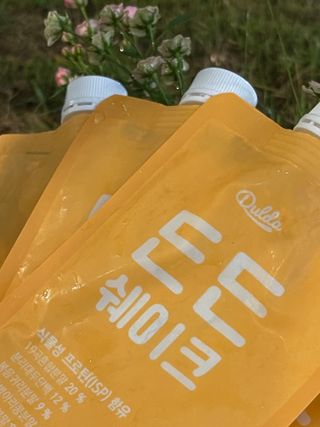 [덜다] 든든 식물성 단백질 쉐이크 40g X 7입 (곡물/딸기) — 5점을 준 리뷰어가 2023년 7월 올린 사용 사진