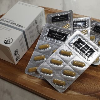 메디타민 원헌드레드 그린프로폴리스 — 3점을 준 리뷰어가 2021년 11월 올린 사용 사진