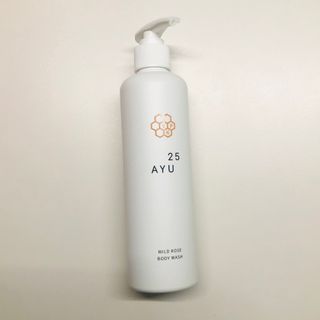 AYU25[아유트웬티파이브]피부 진정, 보습 와일즈 로즈 바디워시 — 4.5점을 준 리뷰어가 2021년 4월 올린 사용 사진