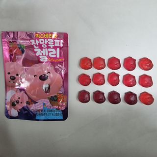 [팔도] 잔망루피젤리 믹스베리맛 42g 8개 — 4점을 준 리뷰어가 2022년 2월 올린 사용 사진