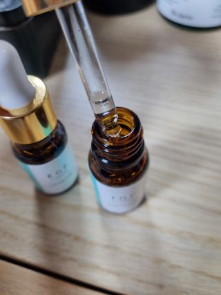랑팡 EGF+FGF 10ppm 리포좀 앰플 원액 10ml — 5점을 준 리뷰어가 2021년 11월 올린 사용 사진