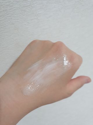 [후르디아] 미백 기능성 감귤 브라이트닝 크림 — 5점을 준 리뷰어가 2021년 4월 올린 사용 사진