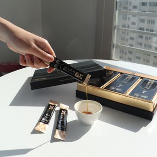 헬스업_천명진프리미엄홍삼스틱_10ml x 30포 — 5점을 준 리뷰어가 2021년 1월 올린 사용 사진