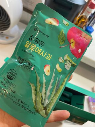 서울약사신협 잘 담은 알로애사과_70ml x 30포 — 5점을 준 리뷰어가 2021년 9월 올린 사용 사진