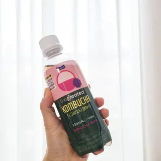 더그레잇티 콤부차 300ml *12개입 (오리지널 6개+베리리치 6개) — 3.5점을 준 리뷰어가 2022년 7월 올린 사용 사진