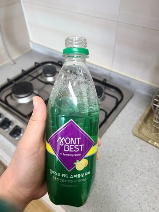 몽베스트 Montbest with Sparkling water Lemon OR Lime 20병(랜덤) — 5점을 준 리뷰어가 2023년 2월 올린 사용 사진