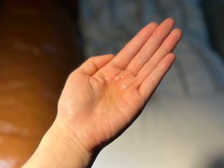 스킨큐어 산다화 순한 클렌징 동백 오일 200ml — 4점을 준 리뷰어가 2023년 4월 올린 사용 사진