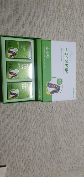서울약사신협_내몸애발란스관절액션MSM_850mg x 90정 — 5점을 준 리뷰어가 2021년 3월 올린 사용 사진